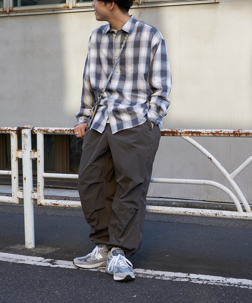 CIAOPANIC TYPY(チャオパニックティピー)の「オンブレチェックオーバーサイズレギュラーカラーシャツ(シャツ/ブラウス・メンズ・ホワイト/ブラック/イエロー/ブルー・M/L)」の19枚目の写真