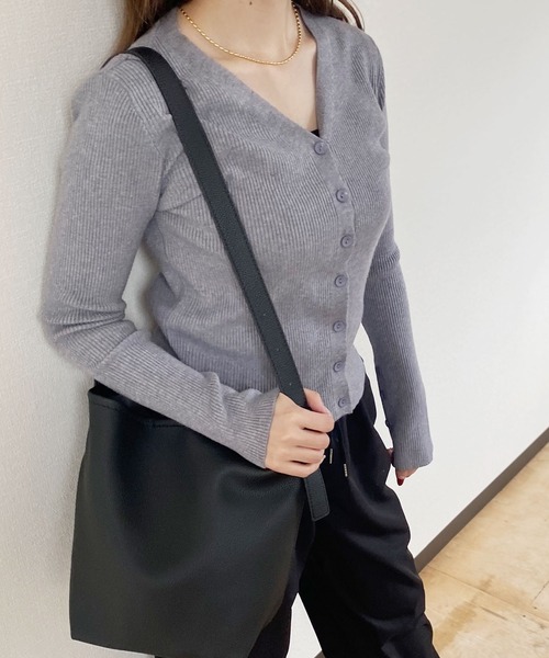 Reurie'(レウリィ)の「【ZOZO限定】ワンハンドルバケットショルダーバッグ / トートバッグ ワンショルダー ブラウン ブラック 大容量 大きめ(ショルダーバッグ・レディース・ブラウン/ブラック・FREE)」の8枚目の写真