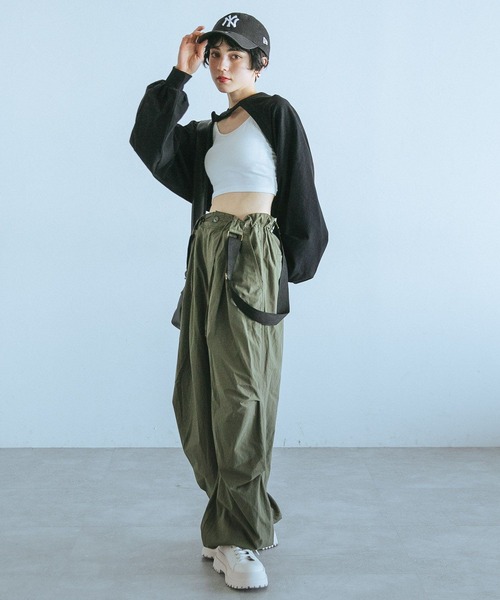 PAGEBOY（ページボーイ）の「ネックストラップカットボレロ（Tシャツ/カットソー・レディース・ブラック/オフホワイト/アクア・FREE）」の10枚目の写真