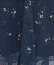 JUSGLITTY（ジャスグリッティー）の「フラワープリントフリル  