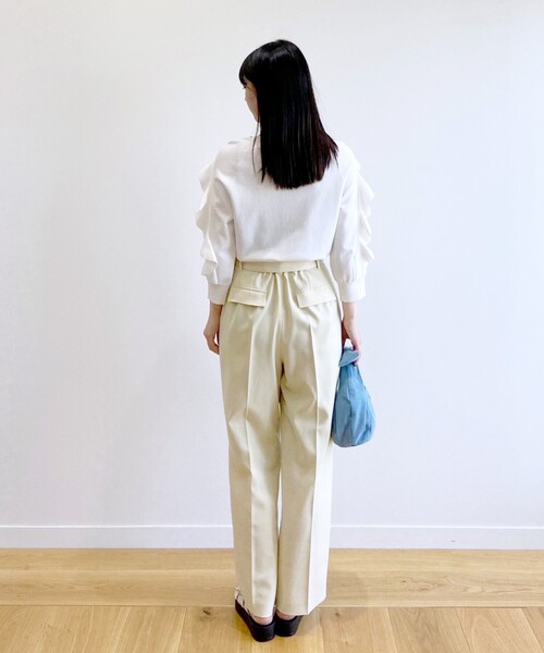 ベルト付きタックストレートパンツ【洗える/イージーケア】