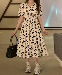 ウエストシャーリング ティアード花柄ワンピース