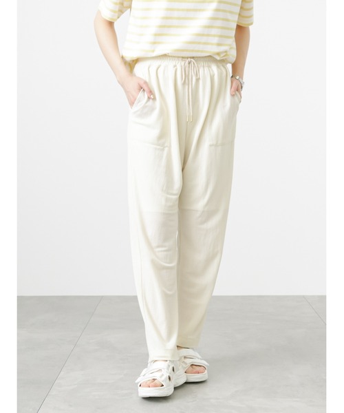 Samansa Mos2 blue（サマンサモスモスブルー）の「テーパードイージーパンツ（その他パンツ・レディース・チャコールグレー/ベージュ/グリーン/キナリ・ﾌﾘ-）」の16枚目の写真