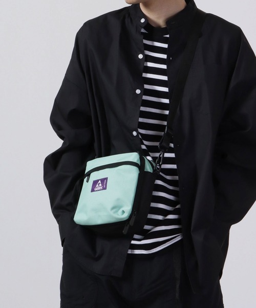 GERRY(ジェリー)の「GERRY はっ水加工 マルチ ショルダーバッグ スクエア ミニバッグ(ショルダーバッグ・メンズ・ブラック/マルチ/ブラウン/ピンク/ライトグリーン/ベージュ/チャコール/イエロー・FREE)」の15枚目の写真