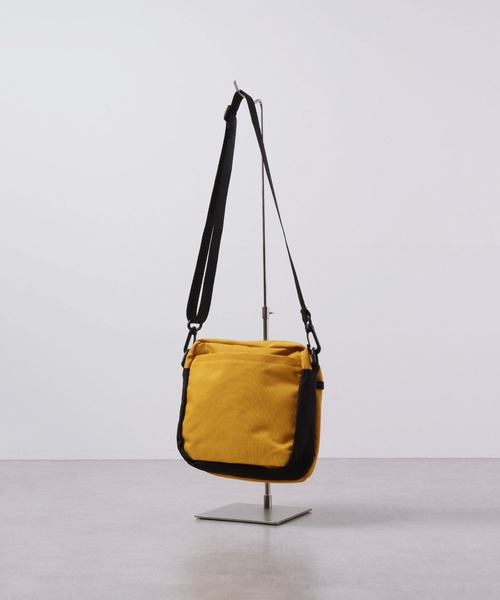 GERRY(ジェリー)の「GERRY はっ水加工 マルチ ショルダーバッグ スクエア ミニバッグ(ショルダーバッグ・メンズ・ブラック/マルチ/ブラウン/ピンク/ライトグリーン/ベージュ/チャコール/イエロー・FREE)」の18枚目の写真