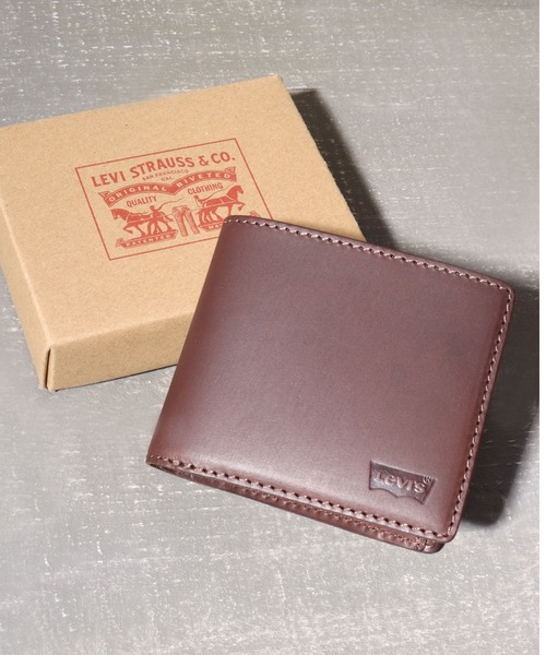 Levi's(リーバイス)の「Levi's/リーバイス 別注 ソフトシボ加工 リアルレザー 二つ折りウォレット 本革 箱付き(財布・メンズ・ベージュ/ダークブラウン/ブラック/ブラウン系その他/ブラック系その他/ブラック系その他2/ブラウン系その他2/ブラウン系その他3・FREE)」の7枚目の写真