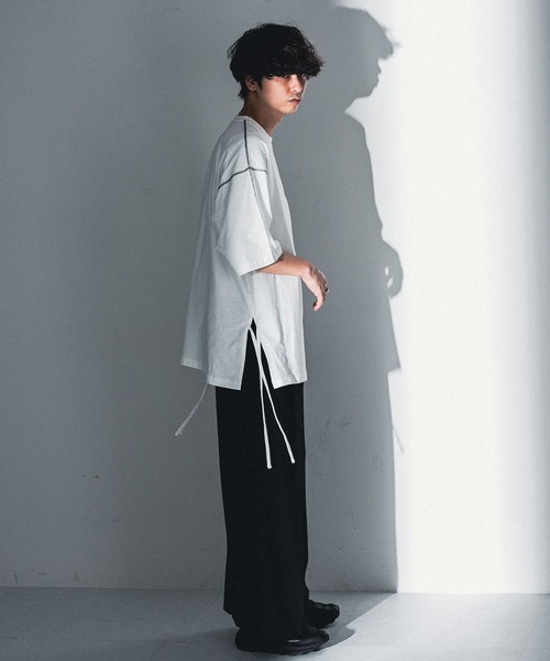 SENSE OF PLACE by URBAN RESEARCH（センスオブプレイスバイアーバンリサーチ）の「『わたべ×SOP』オーバーサイズステッチTシャツ（Tシャツ/カットソー・メンズ・ホワイト/ブラック・MEDIUM/LARGE）」の5枚目の写真