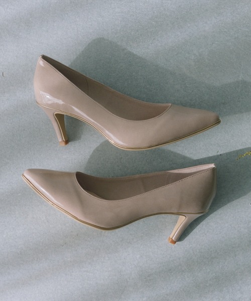 Launa lea（ラウナレア）の「【定番人気】[Launa lea rich]ゴールドラインパンプス(80001E)（パンプス・レディース・ゴールド/ピンク系その他/ブラック系その他/シルバー/ピンク/ライトブルー/ブルー系その他/ベビーピンク/グレイッシュブルー/グレー系その他/ピンク系その他2/ミント/ラベンダー・24.5㎝/24.0cm/23.5cm/23.0cm/22.5cm/22.0cm/25.5cm/25.0cm/21.5㎝/21.5cm/24.5cm）」の3枚目の写真