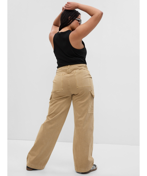 GAP(ギャップ)の「ウォッシュウェル ルーズフィット カーキカーゴパンツ(カーゴパンツ・レディース・カーキ/ベージュ/アイボリー/ブラック・00/0/2/000/4/6/8/10)」の14枚目の写真