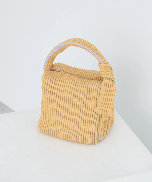 earth music&ecology(アースミュージックアンドエコロジー)の「ツートンリブワンショルバッグ(ショルダーバッグ・レディース・ブラック/イエロー/ブルー・FREE)」の3枚目の写真