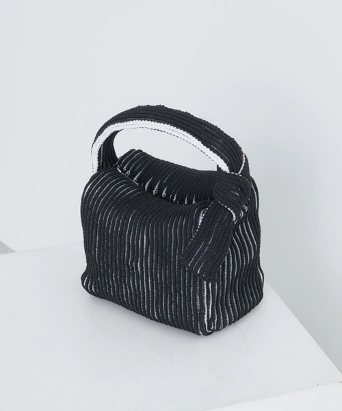 earth music&ecology(アースミュージックアンドエコロジー)の「ツートンリブワンショルバッグ(ショルダーバッグ・レディース・ブラック/イエロー/ブルー・FREE)」の1枚目の写真