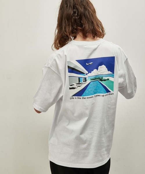 JUNRED(ジュンレッド)の「シティポップバックプリントTシャツ(Tシャツ/カットソー・メンズ・ピンク/チャコールグレー/ホワイト・L/LL/M)」の6枚目の写真
