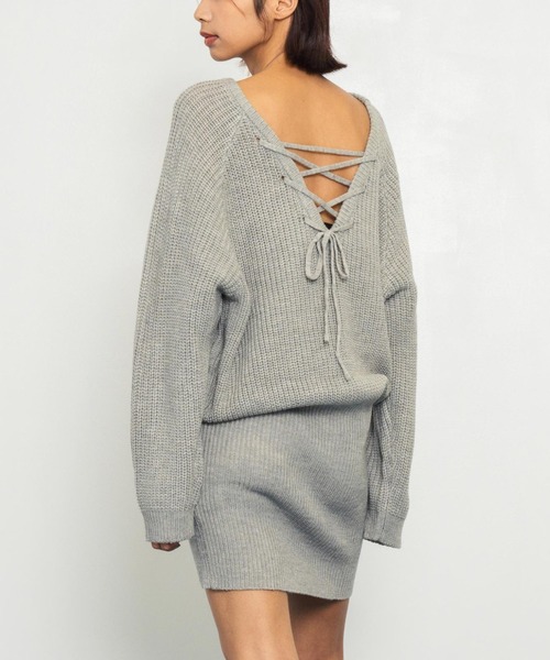 ANAP（アナップ）の「バックスピンドルニットワンピース（ワンピース・レディース・グレー/アイボリー/スミクロ・FREE）」の3枚目の写真