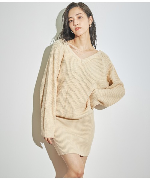 ANAP（アナップ）の「バックスピンドルニットワンピース（ワンピース・レディース・グレー/アイボリー/スミクロ・FREE）」の5枚目の写真