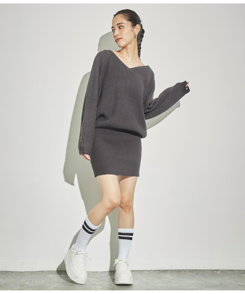 ANAP（アナップ）の「バックスピンドルニットワンピース（ワンピース・レディース・グレー/アイボリー/スミクロ・FREE）」の11枚目の写真