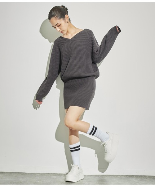 ANAP（アナップ）の「バックスピンドルニットワンピース（ワンピース・レディース・グレー/アイボリー/スミクロ・FREE）」の12枚目の写真