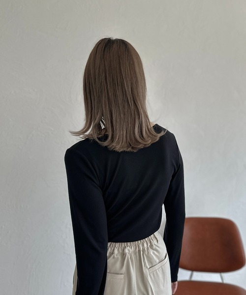 apres jour clair（アプレジュールクレア）の「【apres jour clair】リブレイヤードトップス【ZOZOTOWN限定アイテム】（Tシャツ/カットソー・レディース・アイボリー/ブラウン系その他/オレンジ系その他/ブラック/杢グレー・X-LARGE/フリー）」の15枚目の写真