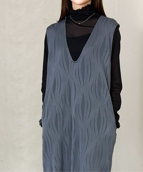 Per sist ence(パーシエンス)の「シアーメローハイネックトップス(Tシャツ/カットソー・レディース・ブラウン/アイボリー/ブラック/グレー・FREE)」の7枚目の写真