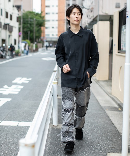 En serio TOKYO（エンソリオトーキョー）の「ドルマンスリーブ トロミオーバーシャツ（シャツ/ブラウス・メンズ・ホワイト/チャコールグレー/ブラック・L/M）」の5枚目の写真