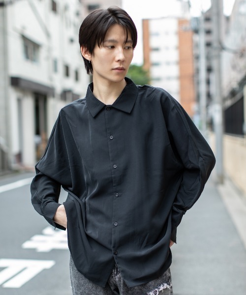 En serio TOKYO（エンソリオトーキョー）の「ドルマンスリーブ トロミオーバーシャツ（シャツ/ブラウス・メンズ・ホワイト/チャコールグレー/ブラック・L/M）」の9枚目の写真