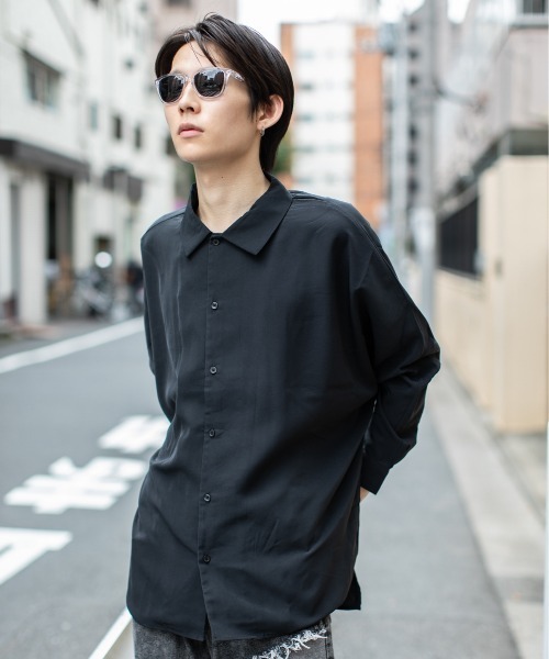 En serio TOKYO（エンソリオトーキョー）の「ドルマンスリーブ トロミオーバーシャツ（シャツ/ブラウス・メンズ・ホワイト/チャコールグレー/ブラック・L/M）」の13枚目の写真