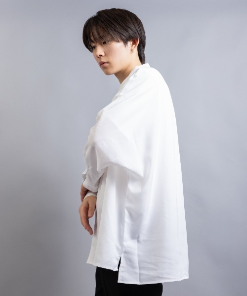 En serio TOKYO（エンソリオトーキョー）の「ドルマンスリーブ トロミオーバーシャツ（シャツ/ブラウス・メンズ・ホワイト/チャコールグレー/ブラック・L/M）」の19枚目の写真