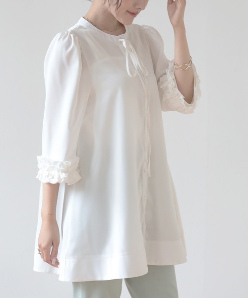 O.S.K（オーエスケー）の「[O.S.K]フリル袖 リボンシャツ（シャツ/ブラウス・レディース・ホワイト/ブラック・M/L）」の7枚目の写真