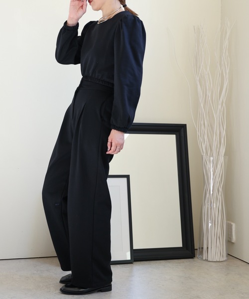 ULEULA(ウルア)の「パワショルスクエアトップス+タックワイドパンツ セットアップ(セットアップ・レディース・ホワイト/ブラック/グレー・FREE)」の18枚目の写真