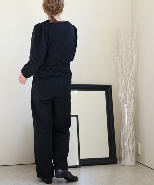 ULEULA(ウルア)の「パワショルスクエアトップス+タックワイドパンツ セットアップ(セットアップ・レディース・ホワイト/ブラック/グレー・FREE)」の19枚目の写真