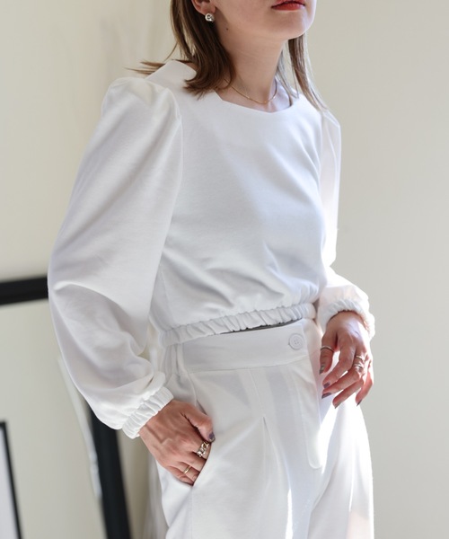 ULEULA(ウルア)の「パワショルスクエアトップス+タックワイドパンツ セットアップ(セットアップ・レディース・ホワイト/ブラック/グレー・FREE)」の10枚目の写真