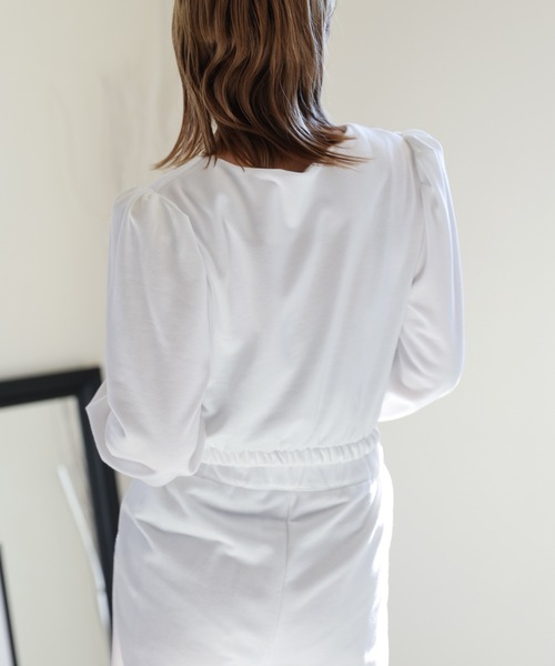 ULEULA(ウルア)の「パワショルスクエアトップス+タックワイドパンツ セットアップ(セットアップ・レディース・ホワイト/ブラック/グレー・FREE)」の12枚目の写真