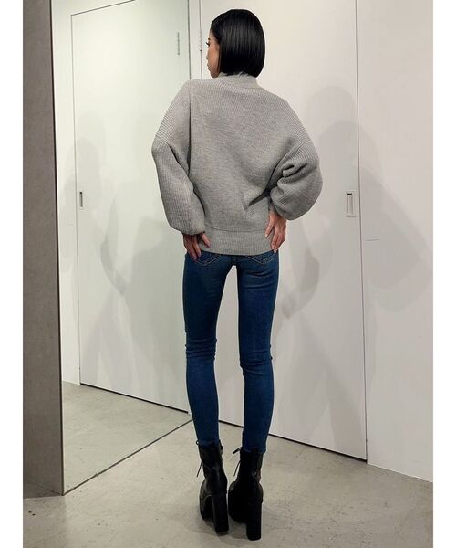 GYDA(ジェイダ)の「ANNOYINGサガラニットトップス(ニット/セーター・レディース・ブラック/ベージュ/グレー・FREE)」の11枚目の写真