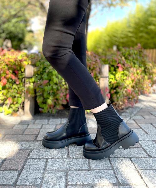 LUGG NAGG(ラグナグ)の「【BeF/ビーエフ】伸縮ニットミドルブーツ(ブーツ・レディース・ブラック/ホワイト・S/M/LL/L)」の5枚目の写真