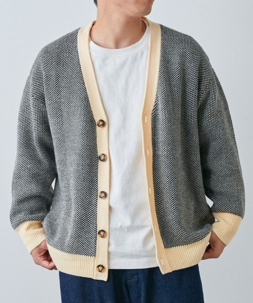 CIAOPANIC TYPY（チャオパニックティピー）の「【ユニセックス】アウトリンキングニットカーディガン（カーディガン/ボレロ・メンズ・チャコールグレー/アイボリー/オレンジ系その他・MEDIUM/LARGE）」の8枚目の写真