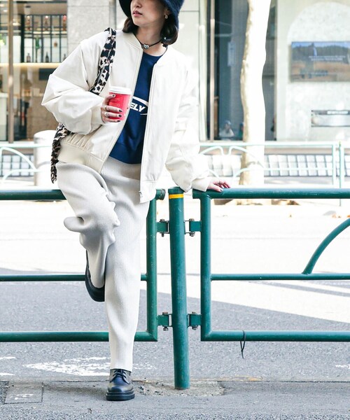 FREE'S MART（フリーズマート）の「ラメリブニットストレートパンツ（その他パンツ・レディース・ホワイト系その他/ブラック系その他・SMALL/MEDIUM）」の13枚目の写真