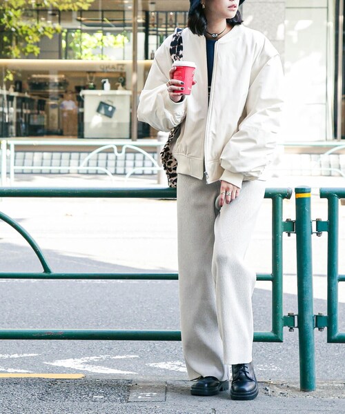 FREE'S MART（フリーズマート）の「ラメリブニットストレートパンツ（その他パンツ・レディース・ホワイト系その他/ブラック系その他・SMALL/MEDIUM）」の14枚目の写真