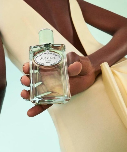 PRADA BEAUTY（プラダビューティ）の「インフュージョン ドゥ プラダ 