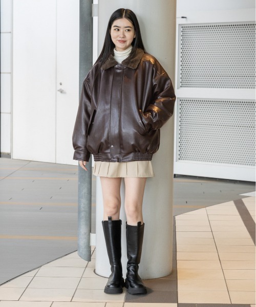 LADY VOLUME（レディーボリューム）の「Lady Volume／623 レザーボアジャケット　2991072（ブルゾン・レディース・ブラック/ボルドー・FREE）」の5枚目の写真