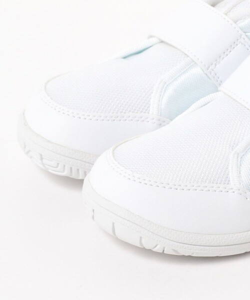 ASICS（アシックス）の「ASICS / 上履き CP MINI（16～22㎝）（その他シューズ・キッズ・ホワイト・17/18/18.5/19/20.5/21/21.5/16.5/17.5/19.5/20/16/22）」の4枚目の写真