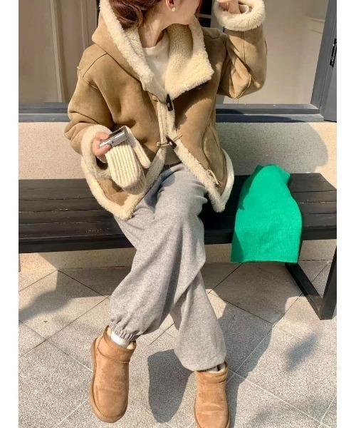 MINS MINIS（ミンスミニス）の「フードムートンジャケット（ムートンコート・レディース・ブラウン系その他/ベージュ系その他・FREE）」の3枚目の写真