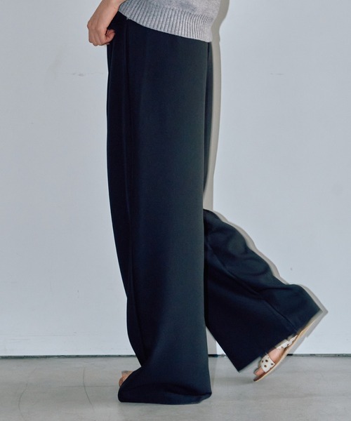 LIENCOEUR（リアンクール）の「タックワイドパンツ（スラックス・レディース・ダークグレー/ブラウン/ブラック/アイボリー・MEDIUM/SMALL）」の12枚目の写真