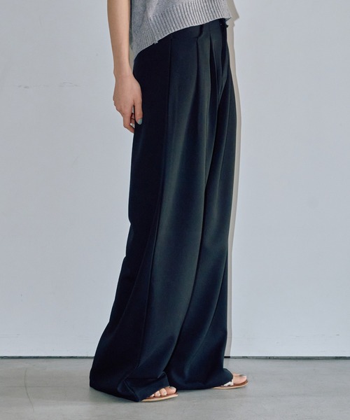 LIENCOEUR（リアンクール）の「タックワイドパンツ（スラックス・レディース・ダークグレー/ブラウン/ブラック/アイボリー・MEDIUM/SMALL）」の14枚目の写真