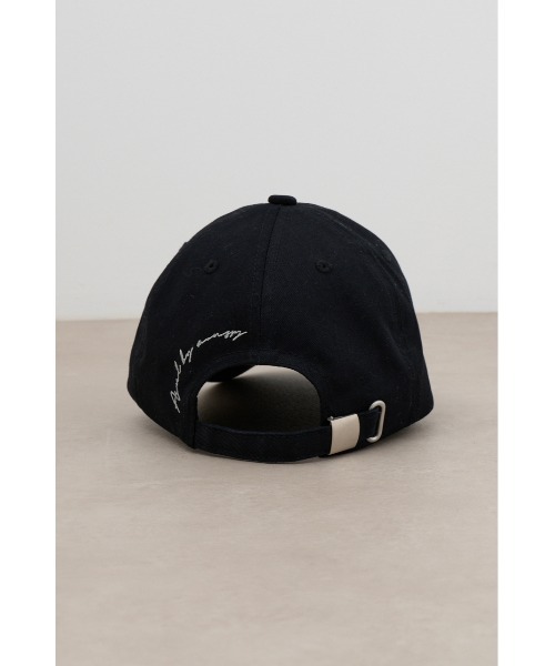 AZUL by moussy（アズールバイマウジー）の「バックロゴキャップ（キャップ・レディース・ブラック/ベージュ・FREE）」の15枚目の写真