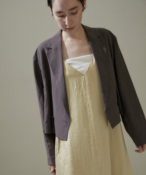 SALON adam et rope'（サロン アダム エ ロペ）の「【WEB限定】2WAYワッシャーサテンキャミワンピース/24SS【洗える】（ワンピース・レディース・ゴールド/ブラック/シルバー・FREE）」の12枚目の写真