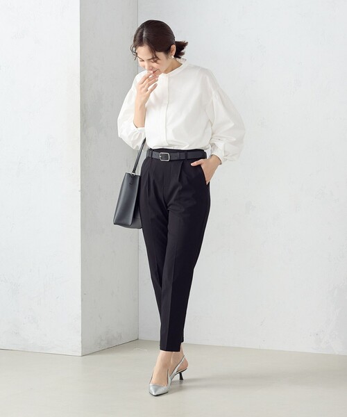 COMME CA MODELS(コムサモデルズ)の「【美しいベーシックパンツ】ストレッチツイルテーパードパンツ(その他パンツ・レディース・ブラック/ネイビー/ベージュ/ピンク・X-SMALL/SMALL/MEDIUM/LARGE/X-LARGE)」の6枚目の写真
