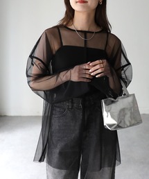 クルーネックオーバーシアートップス