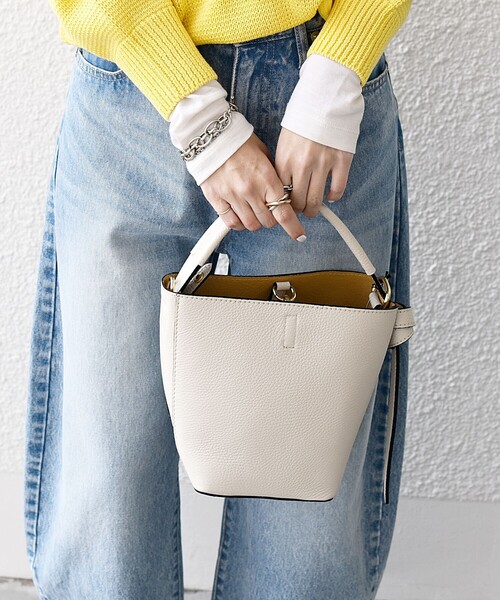 MARCO BIANCHINI（マルコビアンチーニ）の「MARCO BIANCHINI: 2WAYバスケット ワンハンドル ショルダーバッグ（ショルダーバッグ・レディース・オフホワイト/オレンジ/グリーン・ONE SIZE）」の4枚目の写真