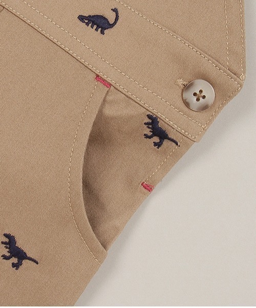 sense of wonder(センスオブワンダー)の「恐竜刺しゅうサロペットパンツ(サロペット/オーバーオール・キッズ・ネイビー/ベージュ・70-80cm/80-90cm)」の8枚目の写真