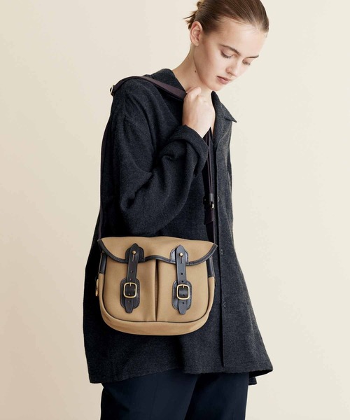 BRADY(ブレディー)の「Brady | NORFOLK(ショルダーバッグ・レディース・ブラック/カーキ・ONE)」の3枚目の写真
