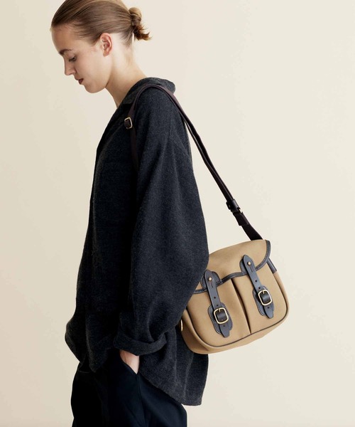 BRADY(ブレディー)の「Brady | NORFOLK(ショルダーバッグ・レディース・ブラック/カーキ・ONE)」の4枚目の写真